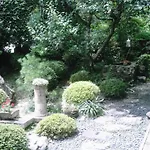 Minshuku Kochihira